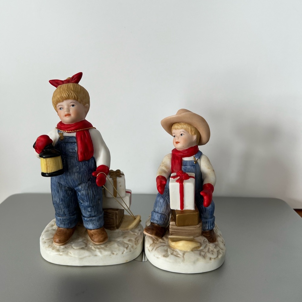 Homco Denim Days “Holiday Sleds”